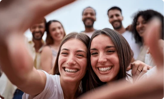 Selfie girls